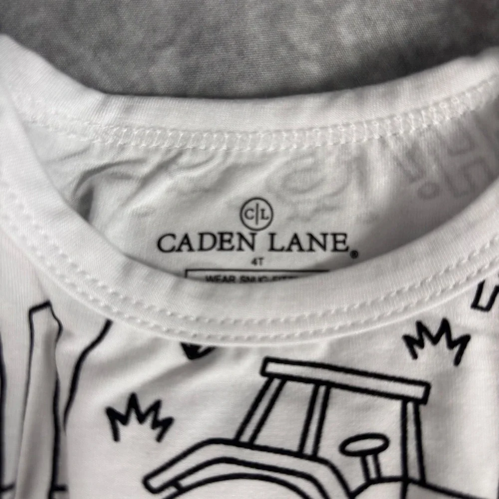 Caden Lane Colorable Two Piece Pajama Set Color Me Farm Animals NWT 4T